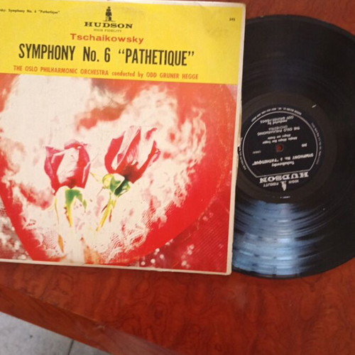 Symphony No 6 "Pathetique" vinyl record, excellent condition