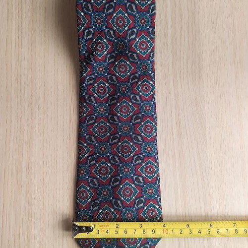 Glou Brothers silk men's tie like new, blue and red