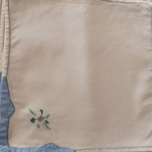 Napkins new, pack of 8, 27x27 cm, machine embroidery