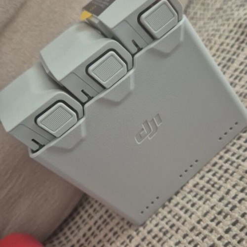 DJI Mini 3 Combo drone with 3 batteries and 128GB memory
