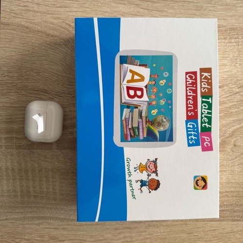 Children's tablet 7” 4GB 64GB with Bluetooth headphones gift new