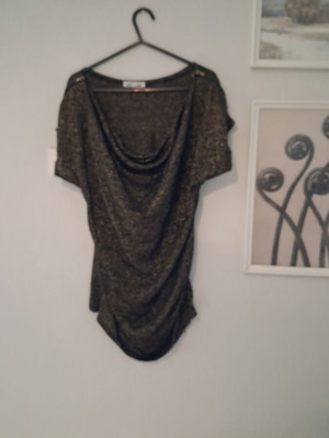 Blouse Madame Shoushou black and gold size M like new