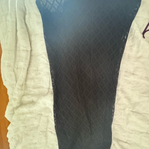 Massimo Dutti skirt like new, lace, black, size M