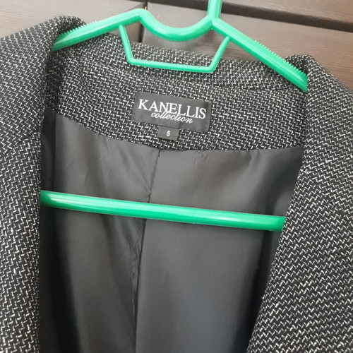 Gray suit used, jacket size 5, skirt size 54