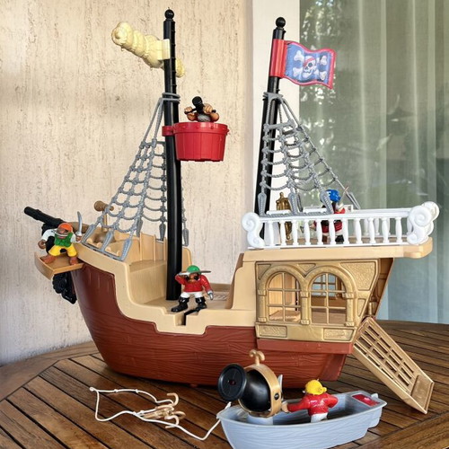 Fisher Price Great Adventures Pirate Ship 77043 toy