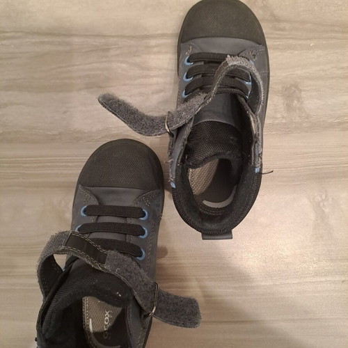 Geox boys' boots size 26 like new, black and blue