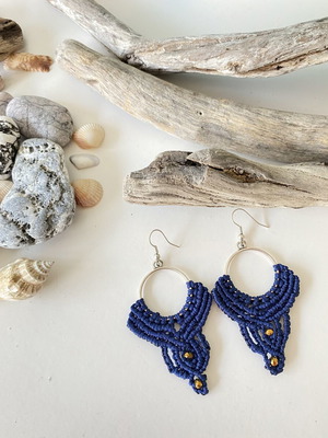 Macrame earrings new with 925 silver clasp, blue and silver