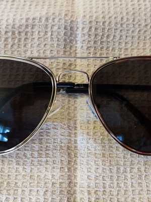 Solo-Solis NDL6248 sunglasses new with silver finish and black UV400 lenses