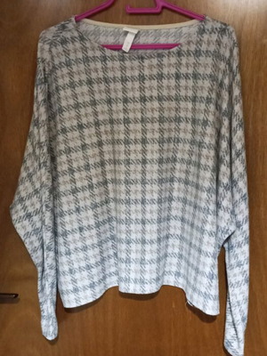 H&M Women's Blouse XL like new
