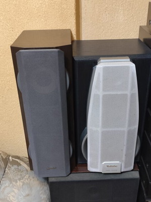 Technics speakers