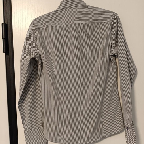 Women's long-sleeve shirt like new, medium, striped
