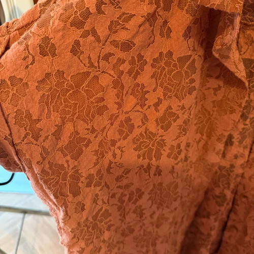Lace shirt like new