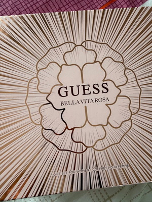 Guess Bella Vita Rosa gift set with body cream, new