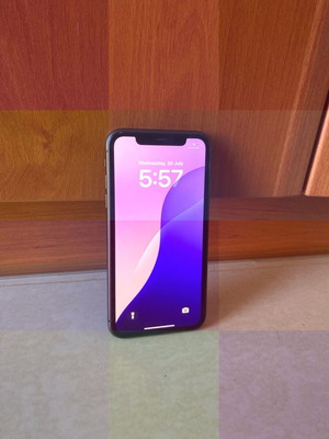 IPhone 11 σαν καινούριο, 64GB, μαύρο