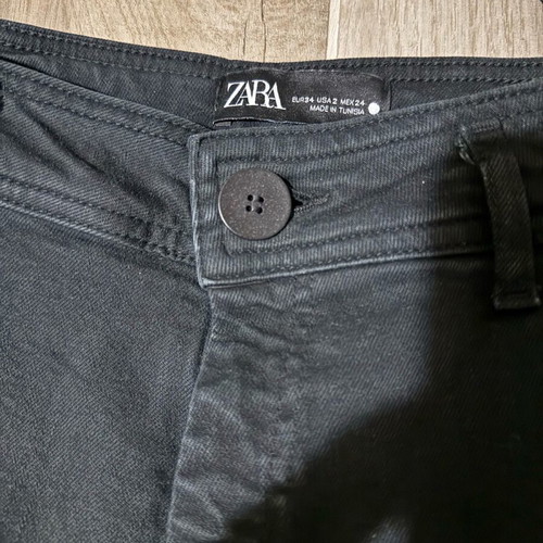 Zara Marine style jeans like new, elastic, black
