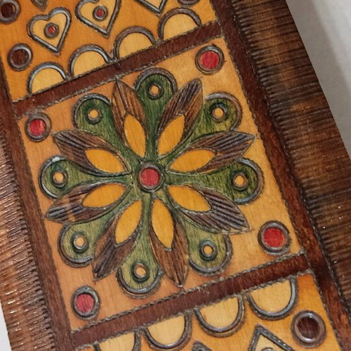 Vintage handmade carved wooden box like new with decorative motifs