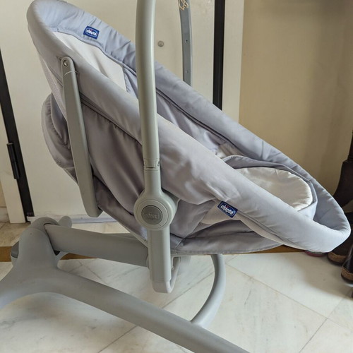 Chicco Baby Hug Pro 5-in-1 Baby Cradle Gray used