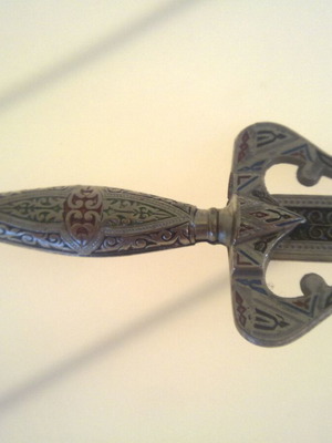 Collectible Venetian Stiletto Paper Cutter like new, 24cm metal
