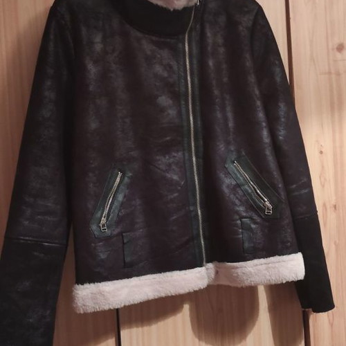 Jacket size L, very warm and beautiful, large fit