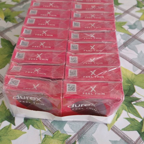 Durex Feel Thin condoms new, pack of 24 x 3 pieces