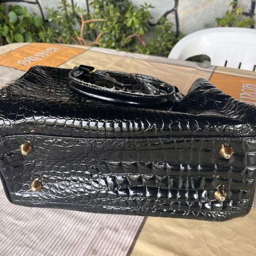 Alexi Andriotti women's bag black like new