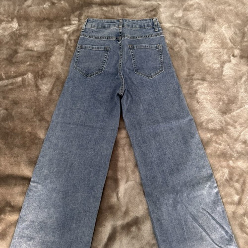 High Waist Denim Jeans, light wash, cropped, straight leg