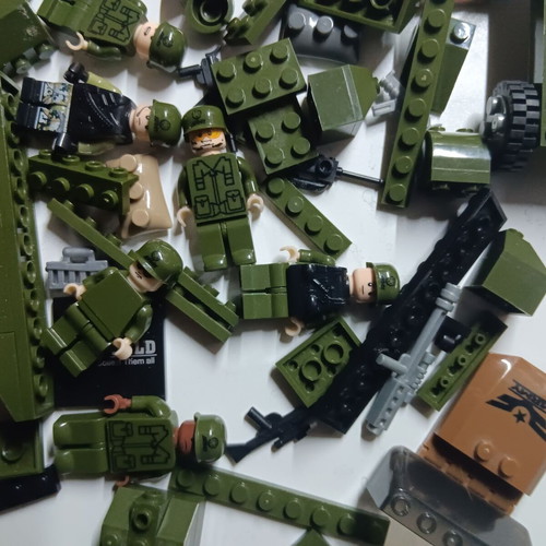 Toy parts for military figures used, assorted pieces