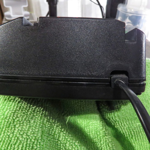 Heitech Universal Battery Charger MW6398GS used with Discharge Function