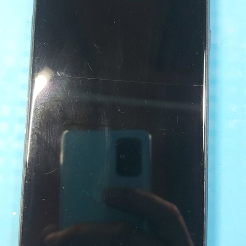 Samsung Galaxy J4 Plus 2/32 used with cracked screen