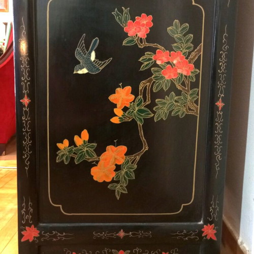Chinese painted display cabinet used, dimensions 1.00m x 1.70m