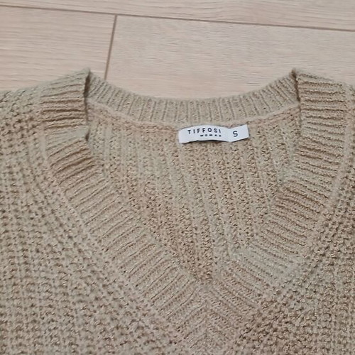 Tiffosi women's knitted sweater beige like new, size S