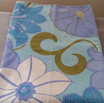 Vintage floral pique blanket