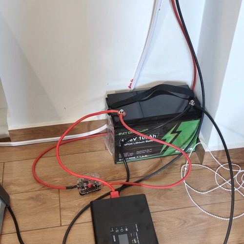 Dattouboss 12.8v 100ah Inverter 2000watt Easun 60 A New