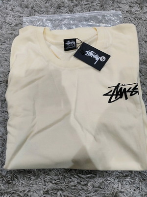 T-shirt Stussy unisex καινούργιο, μέγεθος M, μπεζ