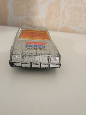 Matchbox Super Kings Plymouth Gran Fury vintage toy car