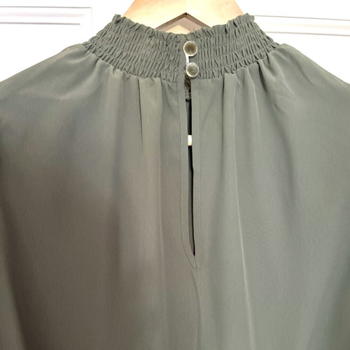 Dorothy Perkins olive blouse like new, size XL