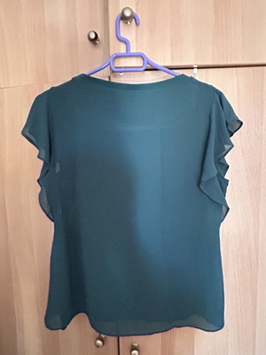 Zara woman κοντομάνικη μπλούζα μεταχειρισμένη, μέγεθος Medium, κυπαρισσί