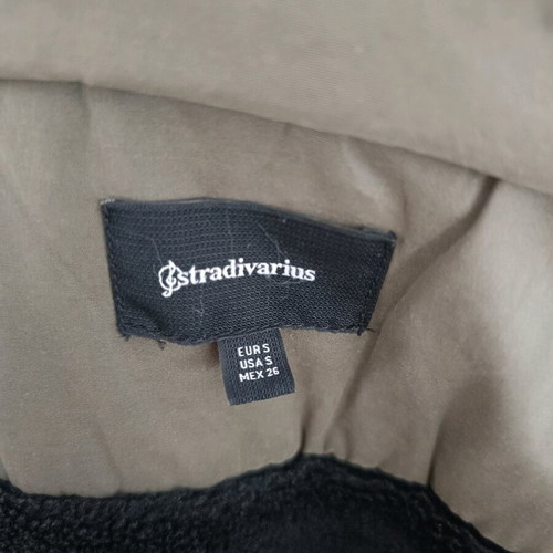 Stradivarius Parka jacket used khaki with fur hood and leather details