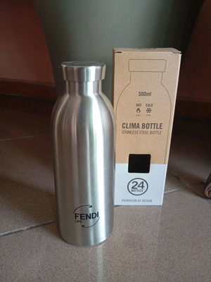 FENDI παγούρι μεταλλικό, συνεργασία με 24Bottle