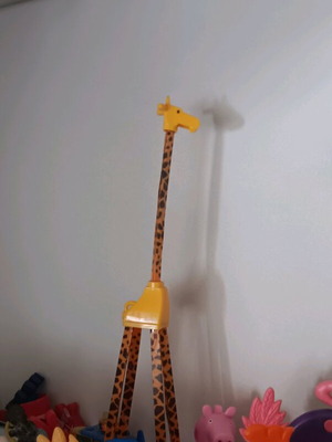 Kinder Surprise Giraffe like new DC013