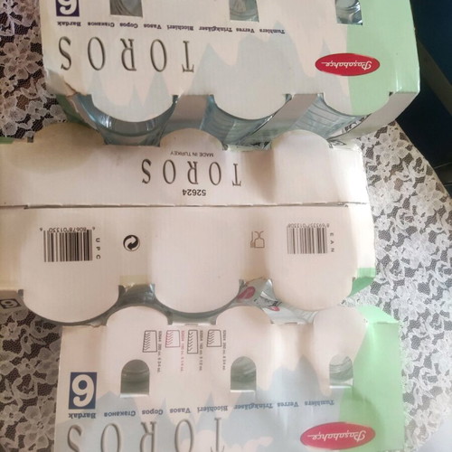 Set of 18 glasses new, 3 different sizes