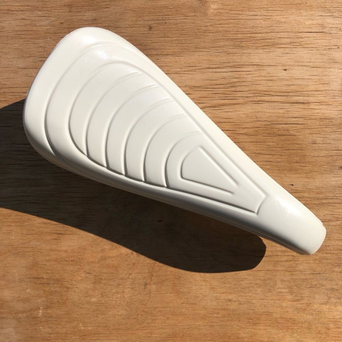Vintage white bicycle saddle new