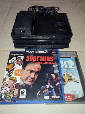 PlayStation 2 Slim μεταχειρισμένες, πακέτο 3 με παιχνίδια και αξεσουάρ
