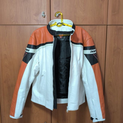 Dainese leather motorcycle jacket size 60 like new, white orange black