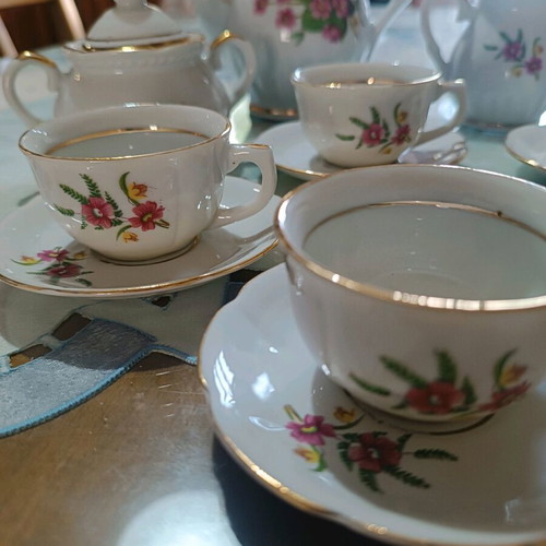 Vintage coffee set like new with golden details