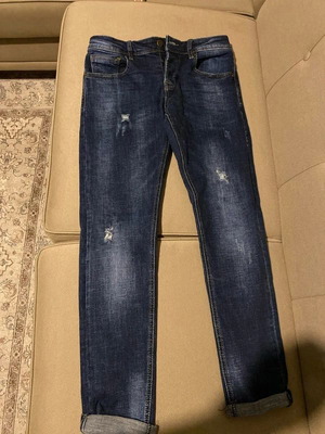Vatach men's jeans size 30, 95% cotton, like new, blue