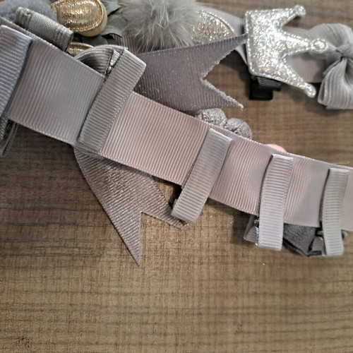 Hair clips new, set of 14 with ribbon