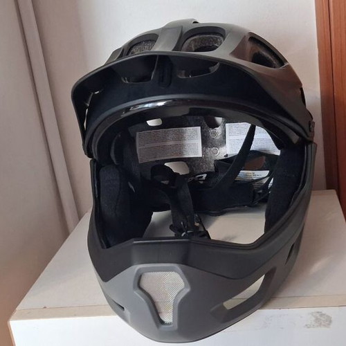 TSG Seek Mountain Bike Helmet Like New, Grey