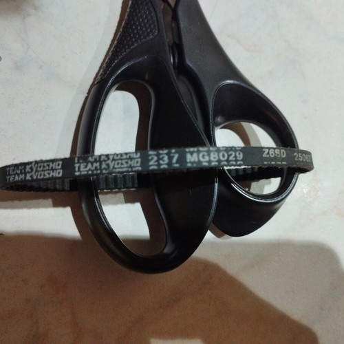 F1 Kyosho RC Nitro 1/8 Large Belt like new