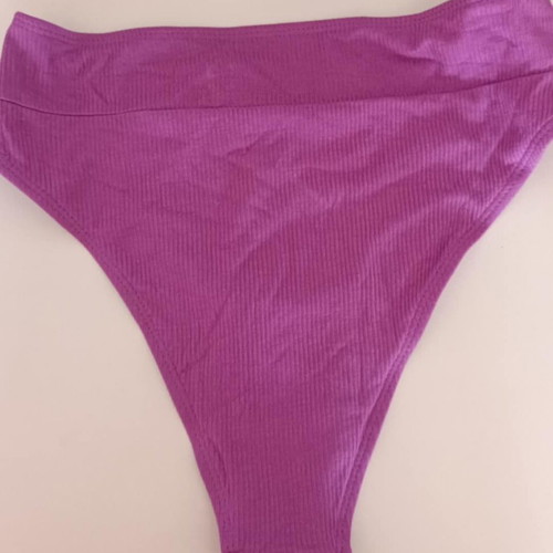 Fuchsia swimwear set like new, size S/M, Luigi